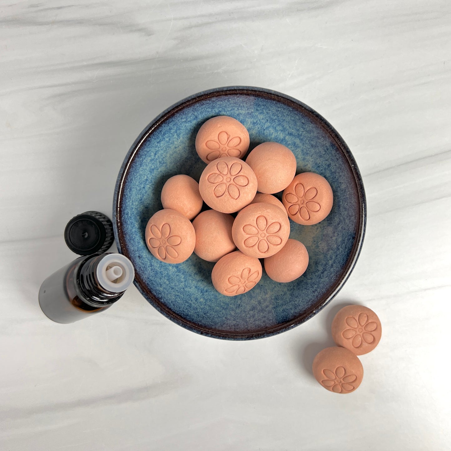 Clay Diffuser Stone Sample: 1 stone